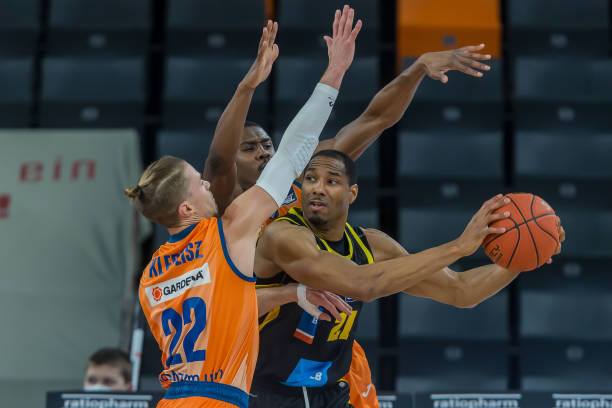 到了广泛的 到了广泛的